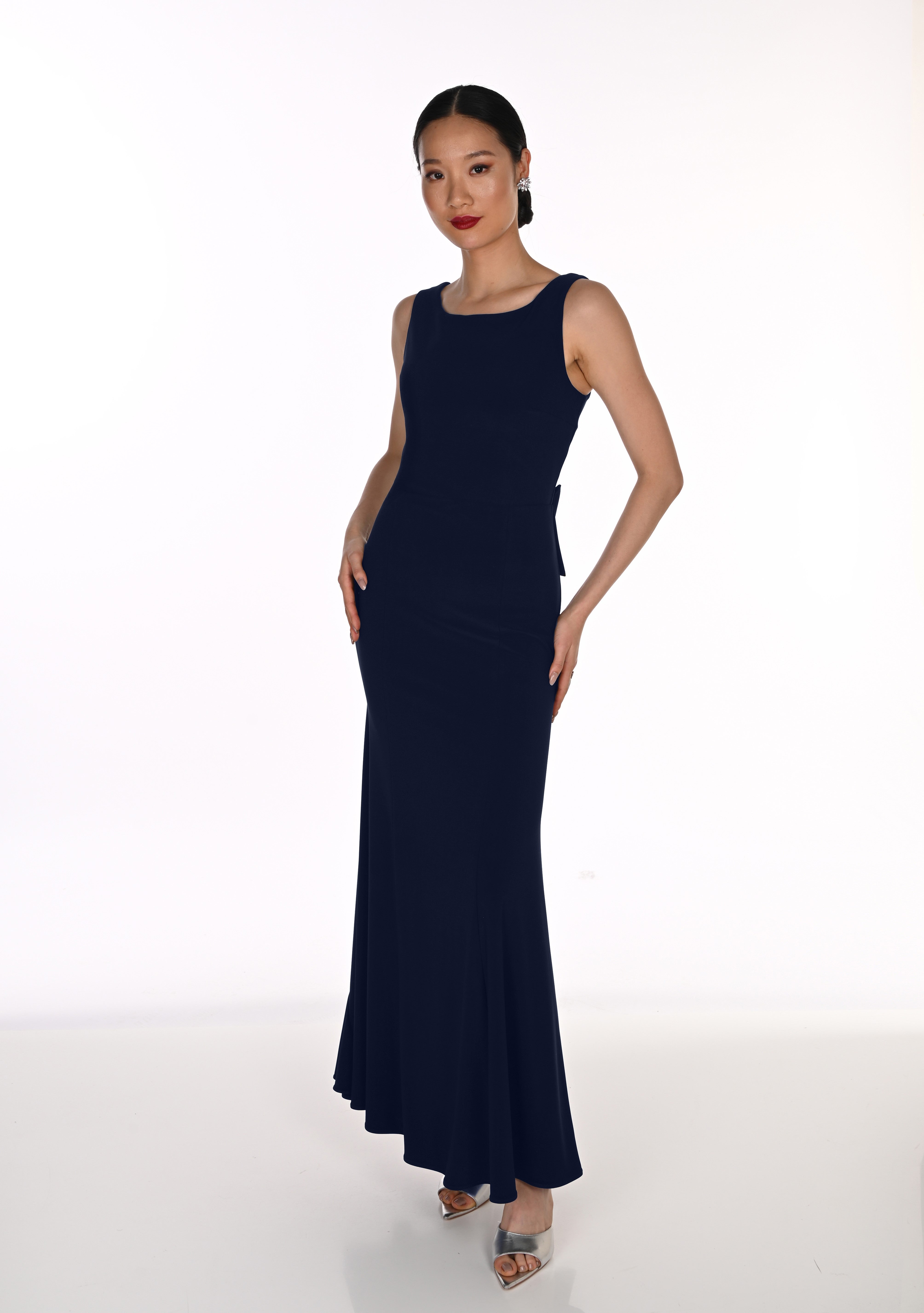 Bow Back Gown (FL0221)
