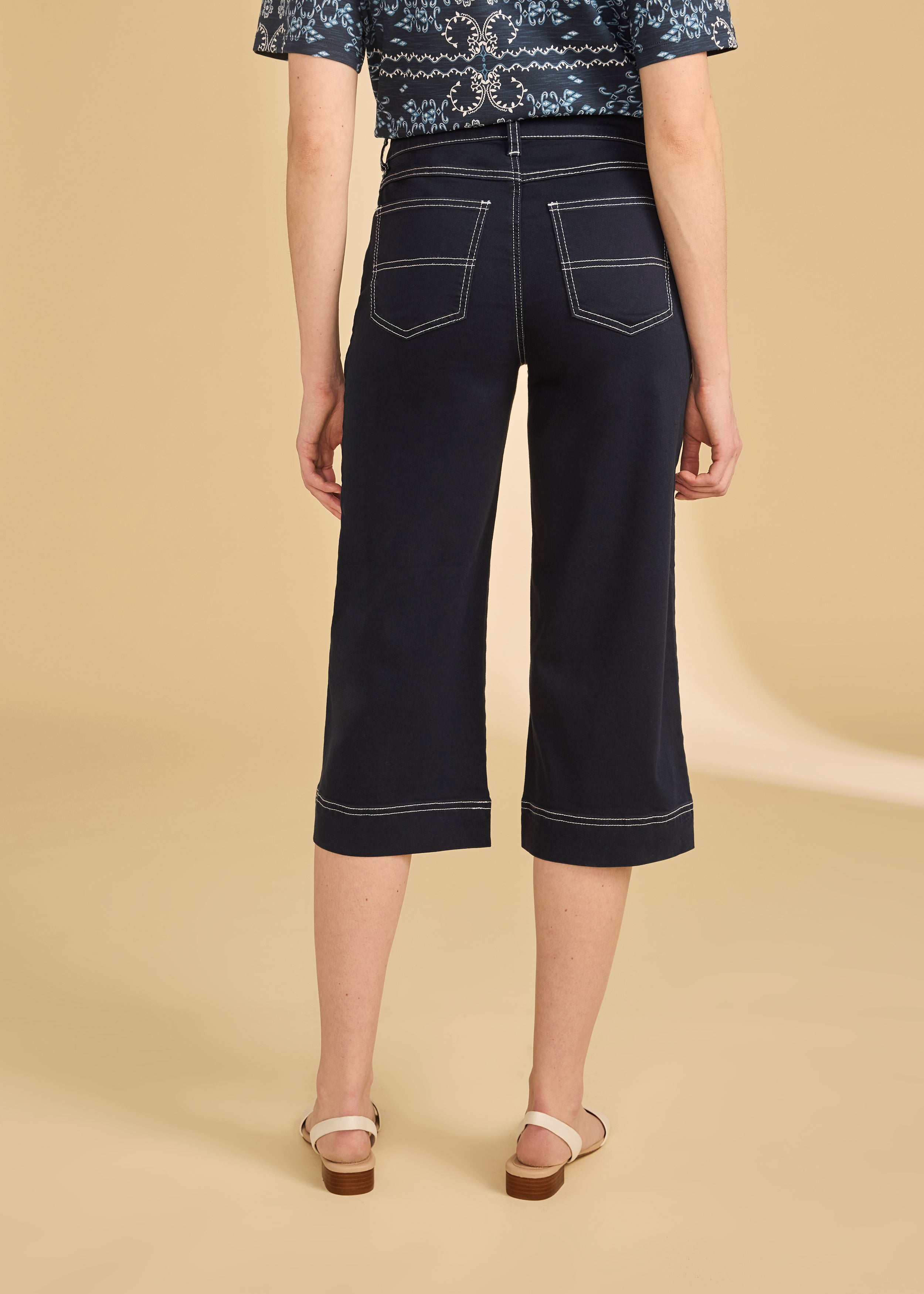 Olivia Wide Capri (2028511)