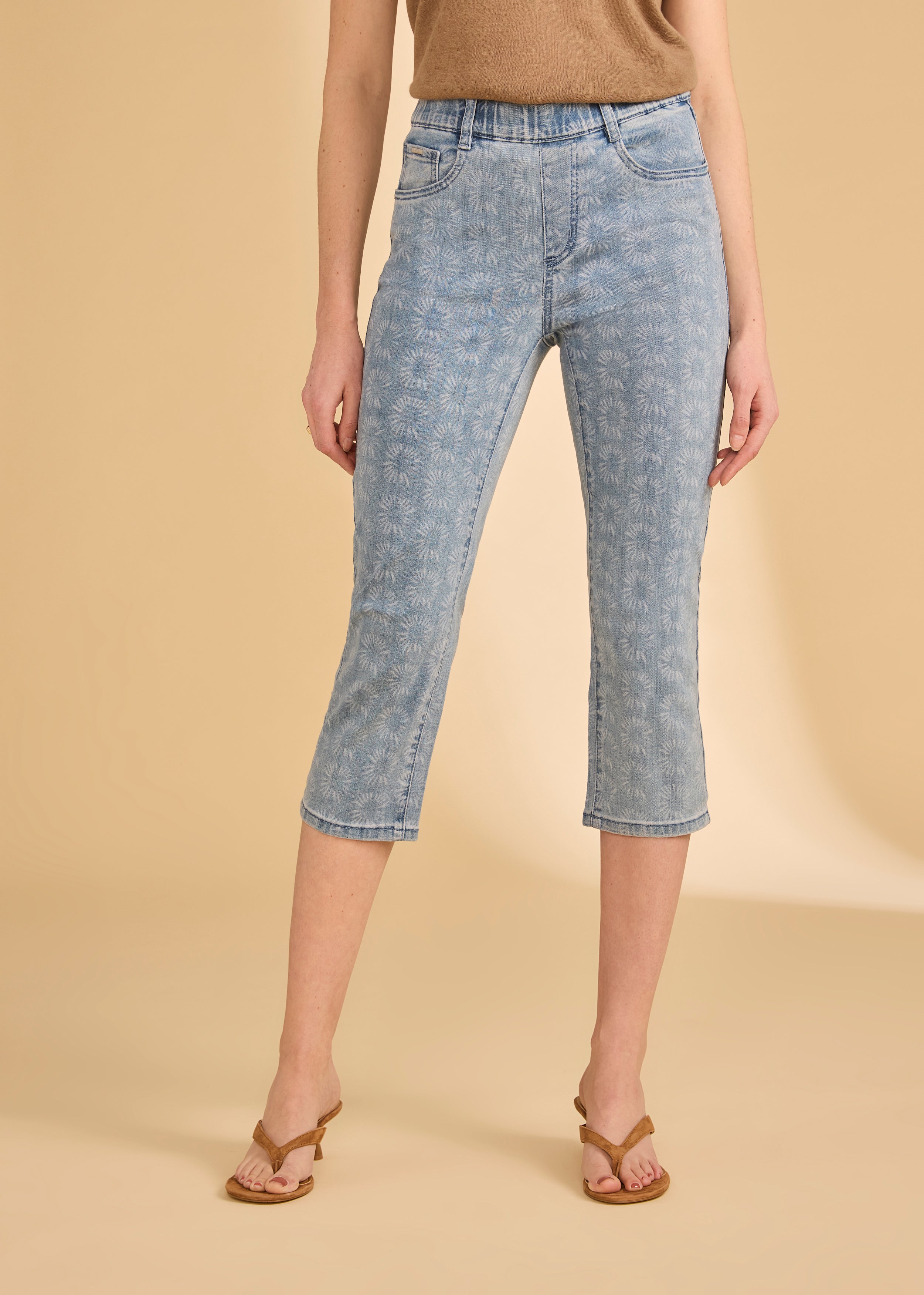 Pull On Printed Capri (2160669)
