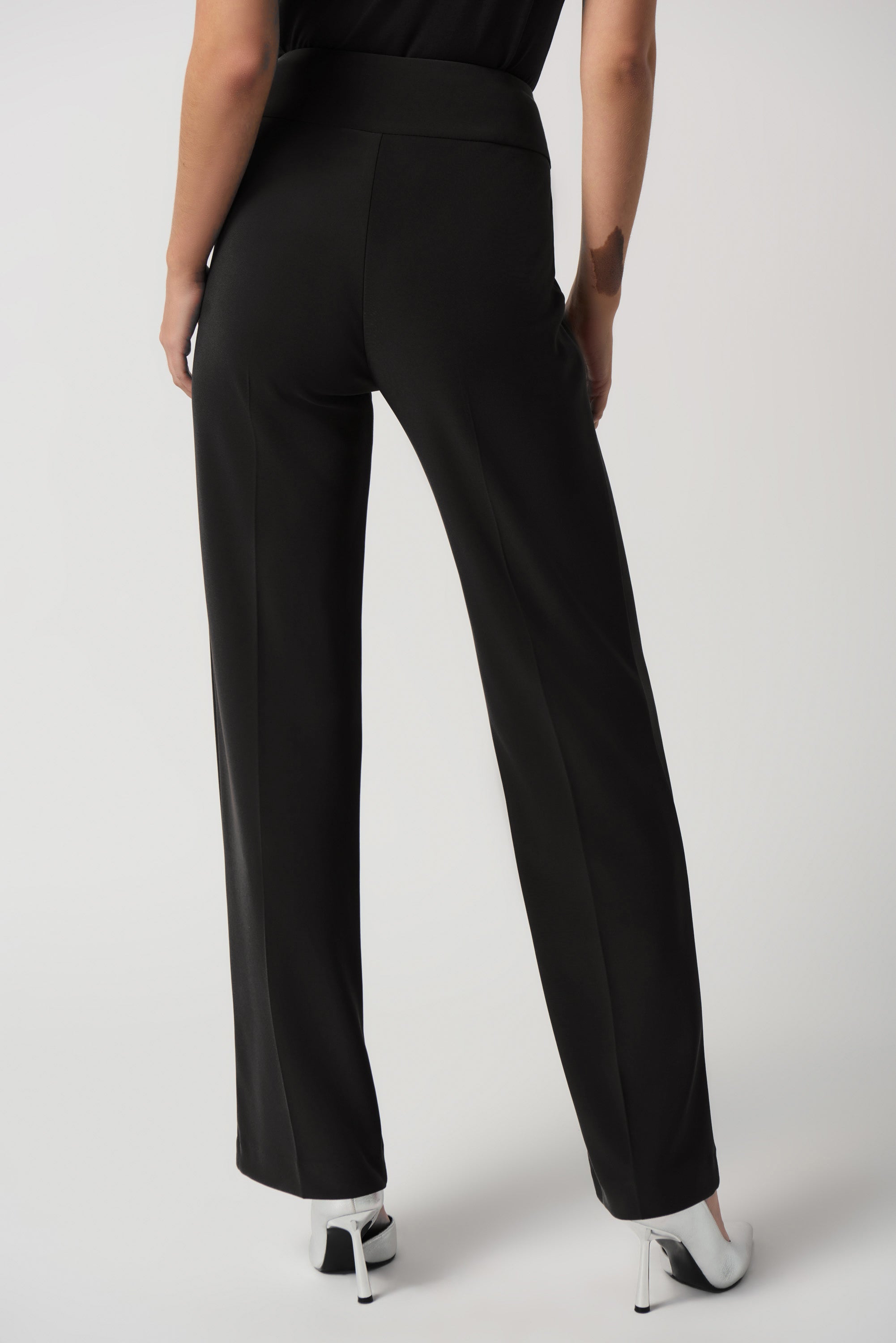 Wide Leg Pull On Pant (233277F25)