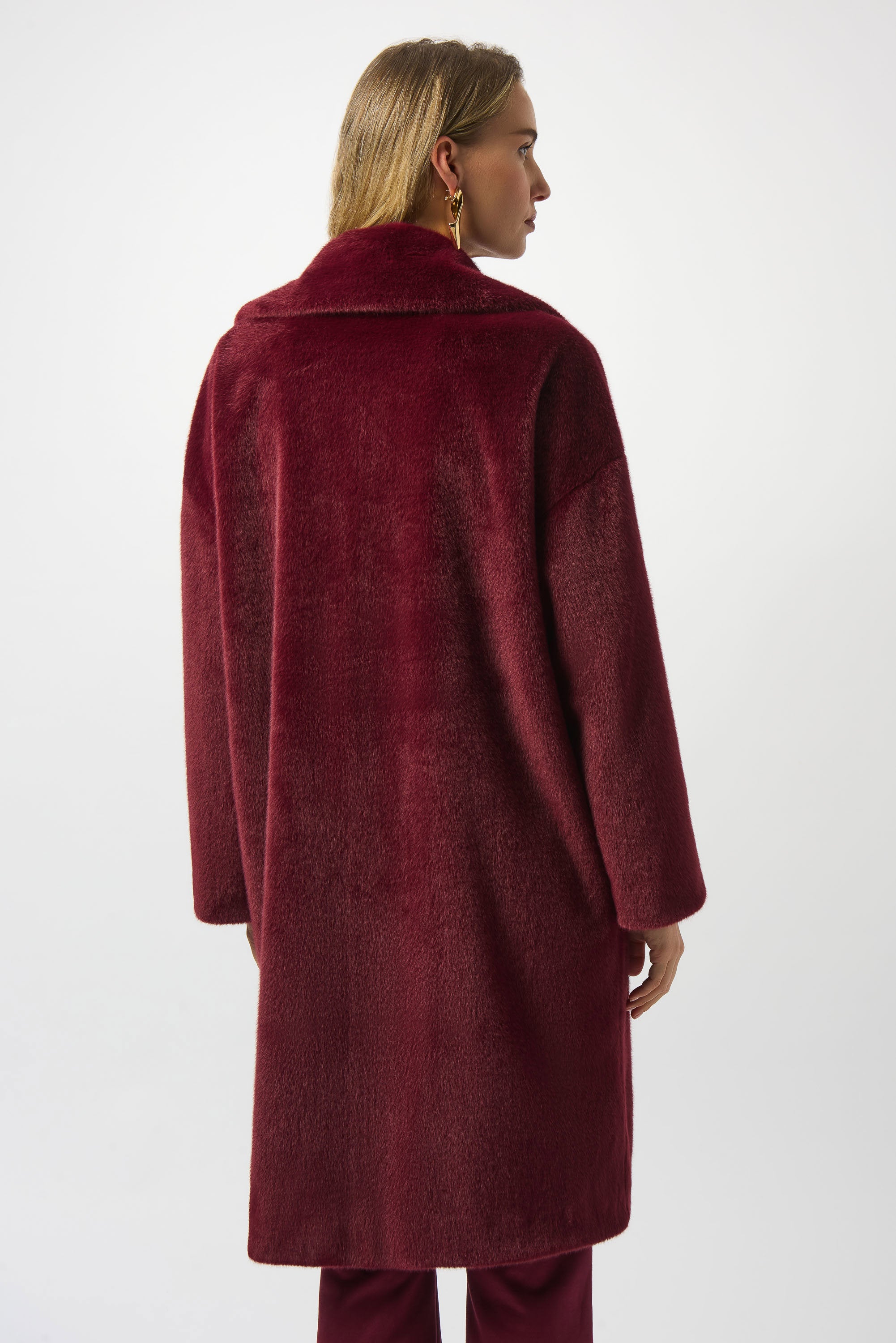 Faux Fur Straight Coat (243902F25)