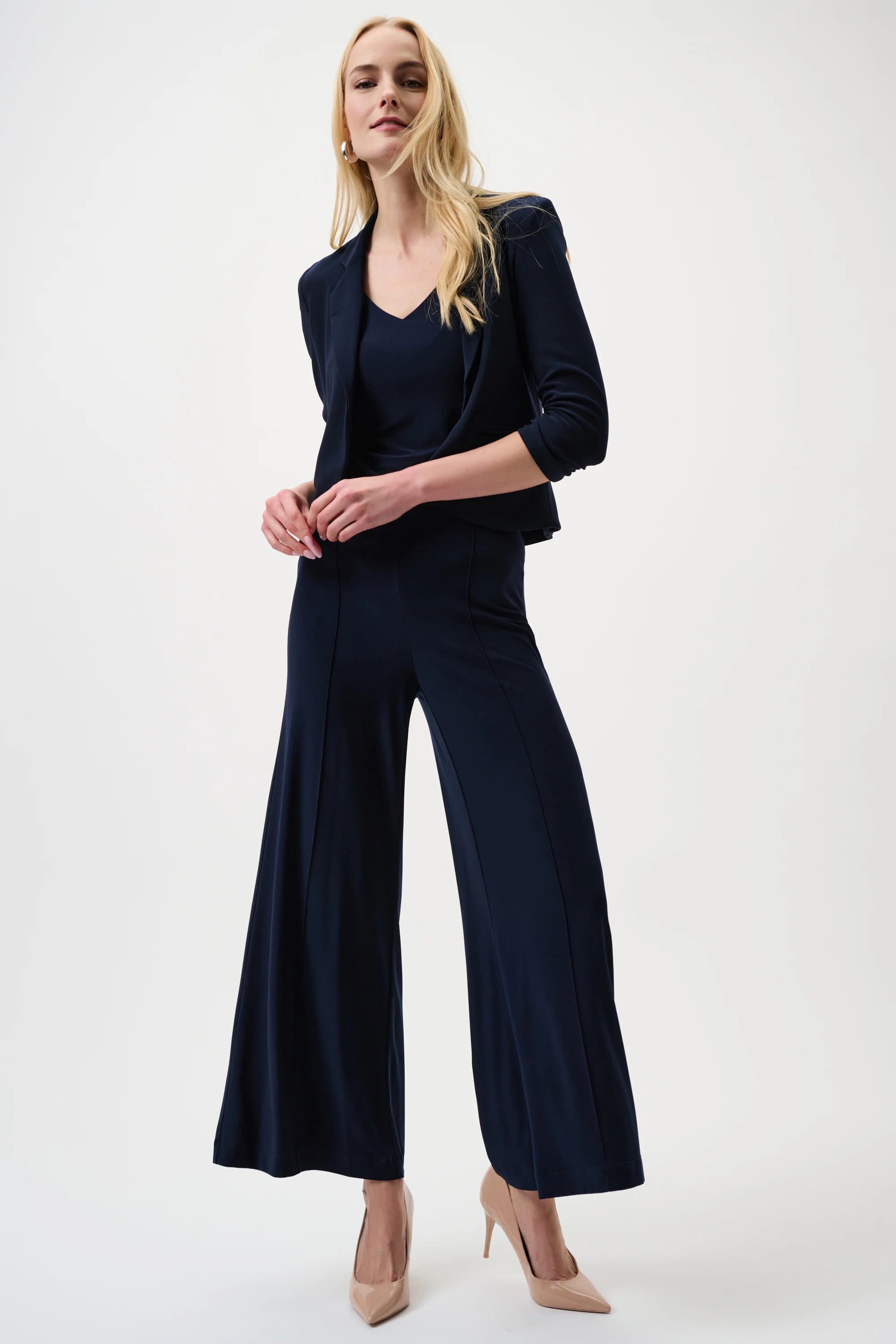 Classic Pull-On Wide Leg Pants (251017CO)