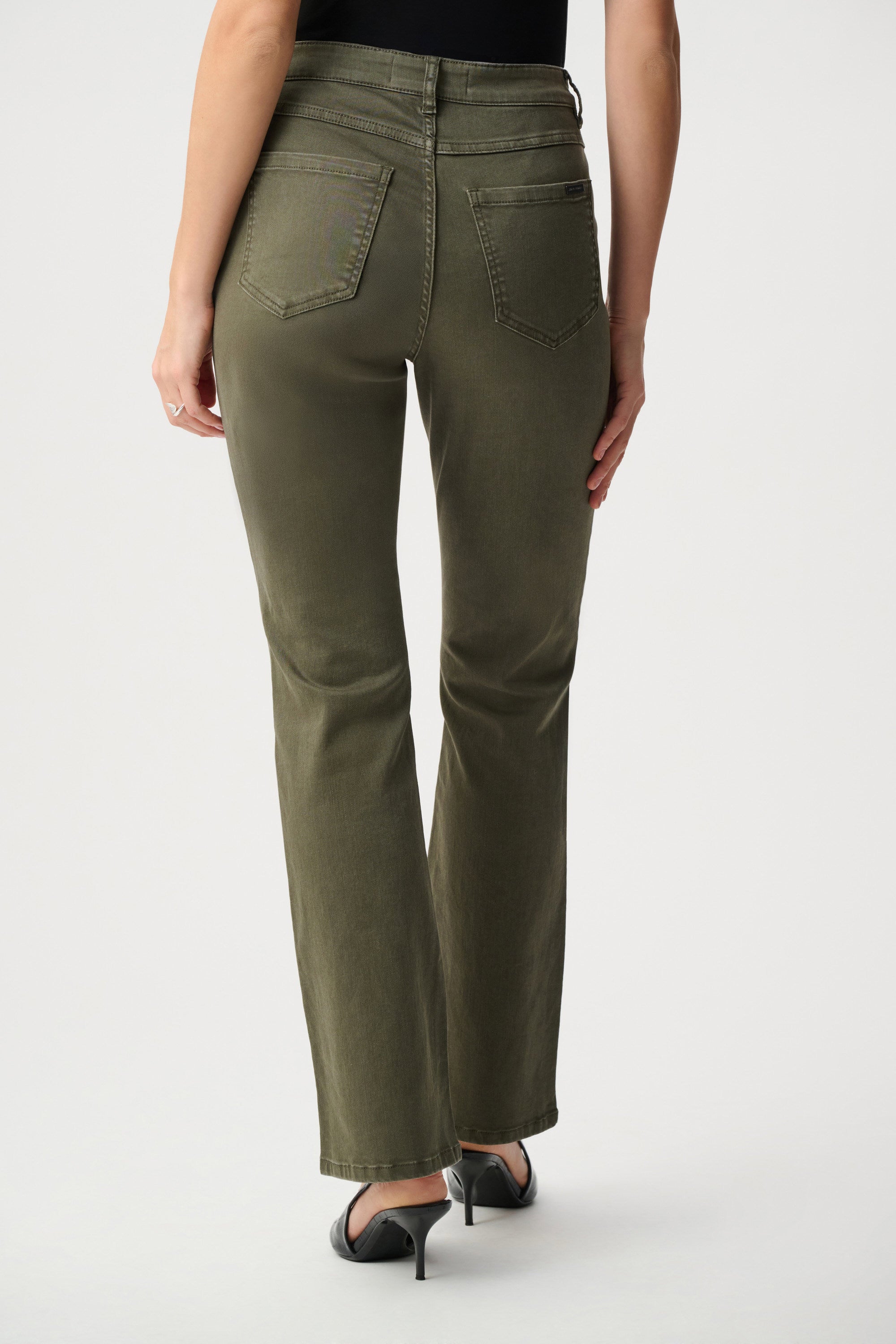 Brooke - Classic Bootcut Stretch Jeans (251967F26)
