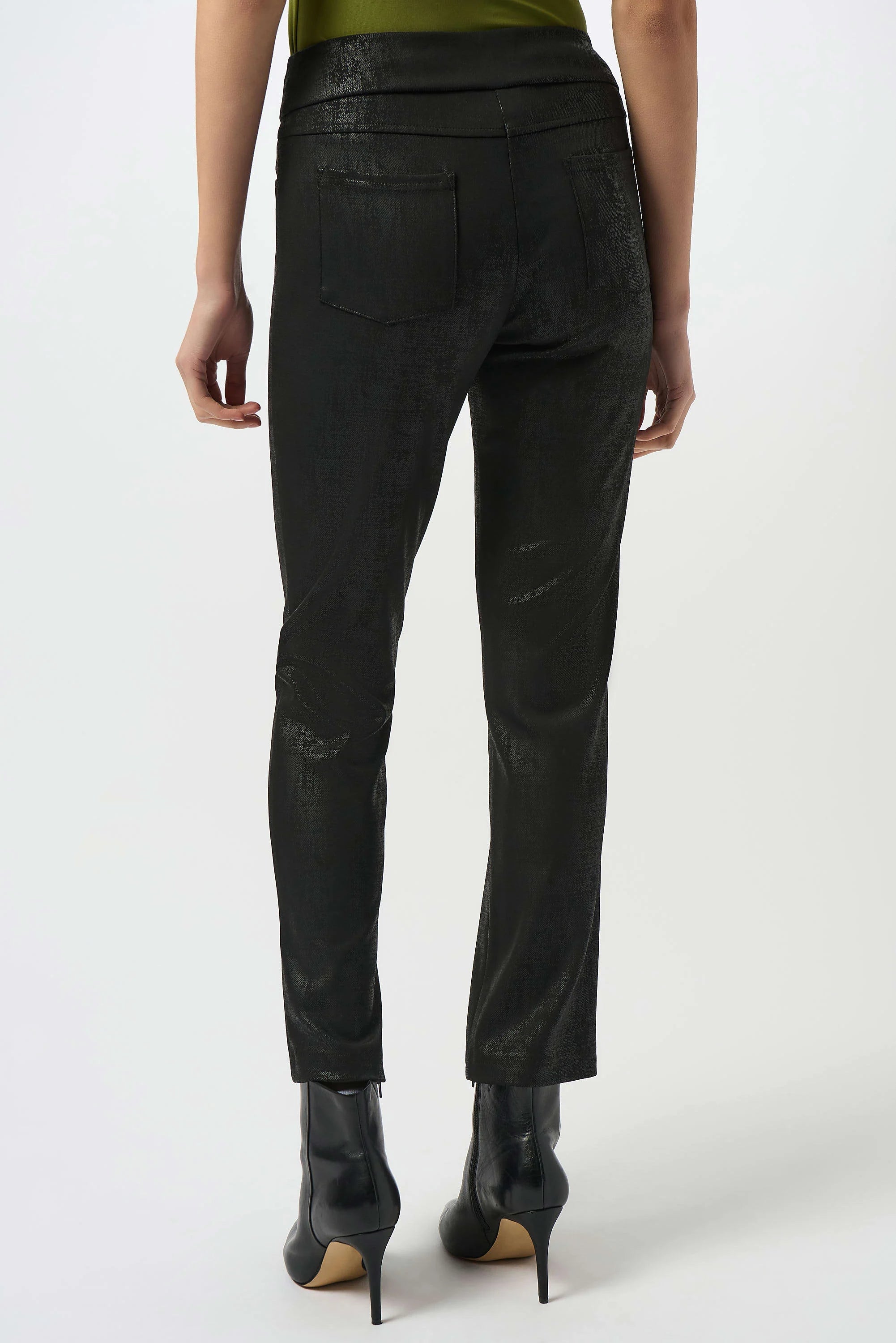 Silky Knit Straight Pull-On Pants (253000)