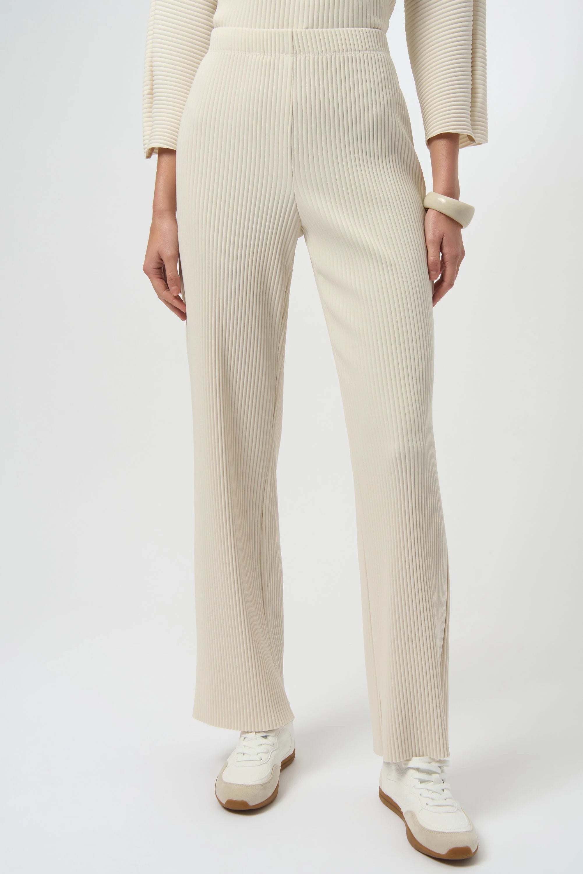 Pleated Scuba Crepe Wide-Leg Pants (254006)