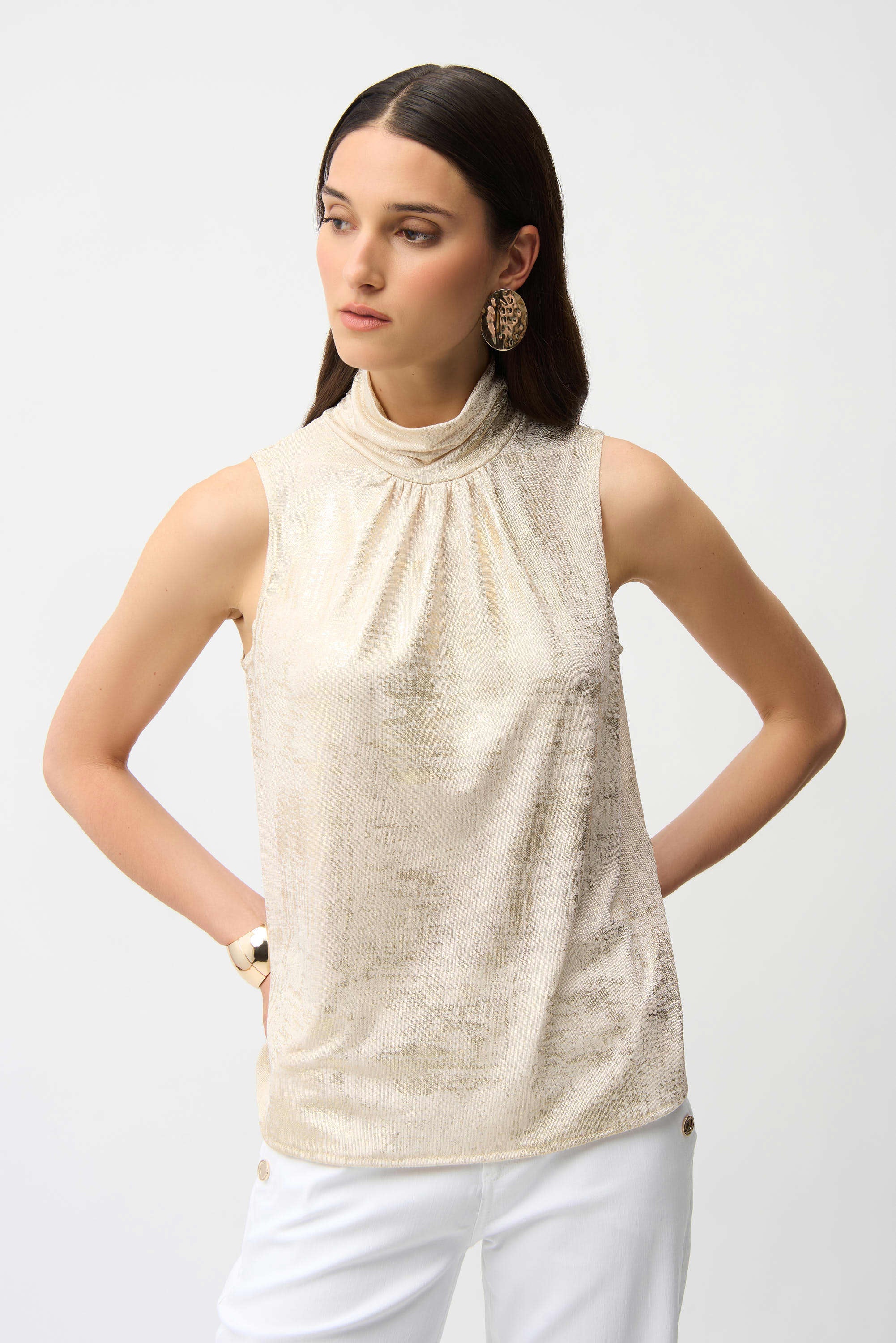 Foiled Knit Straight Sleeveless Top (261008)