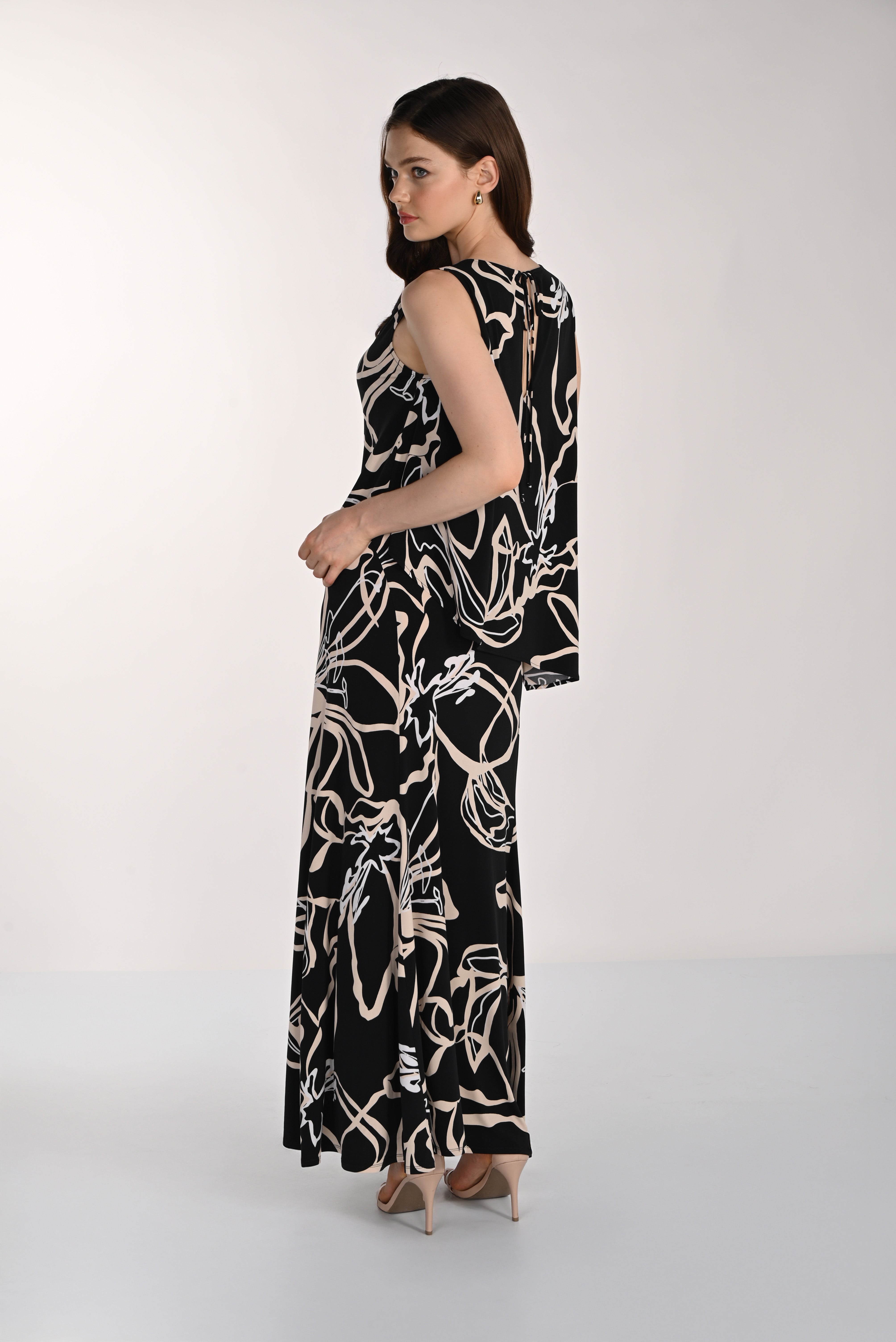 Sleeveless Printed Dress (261227)