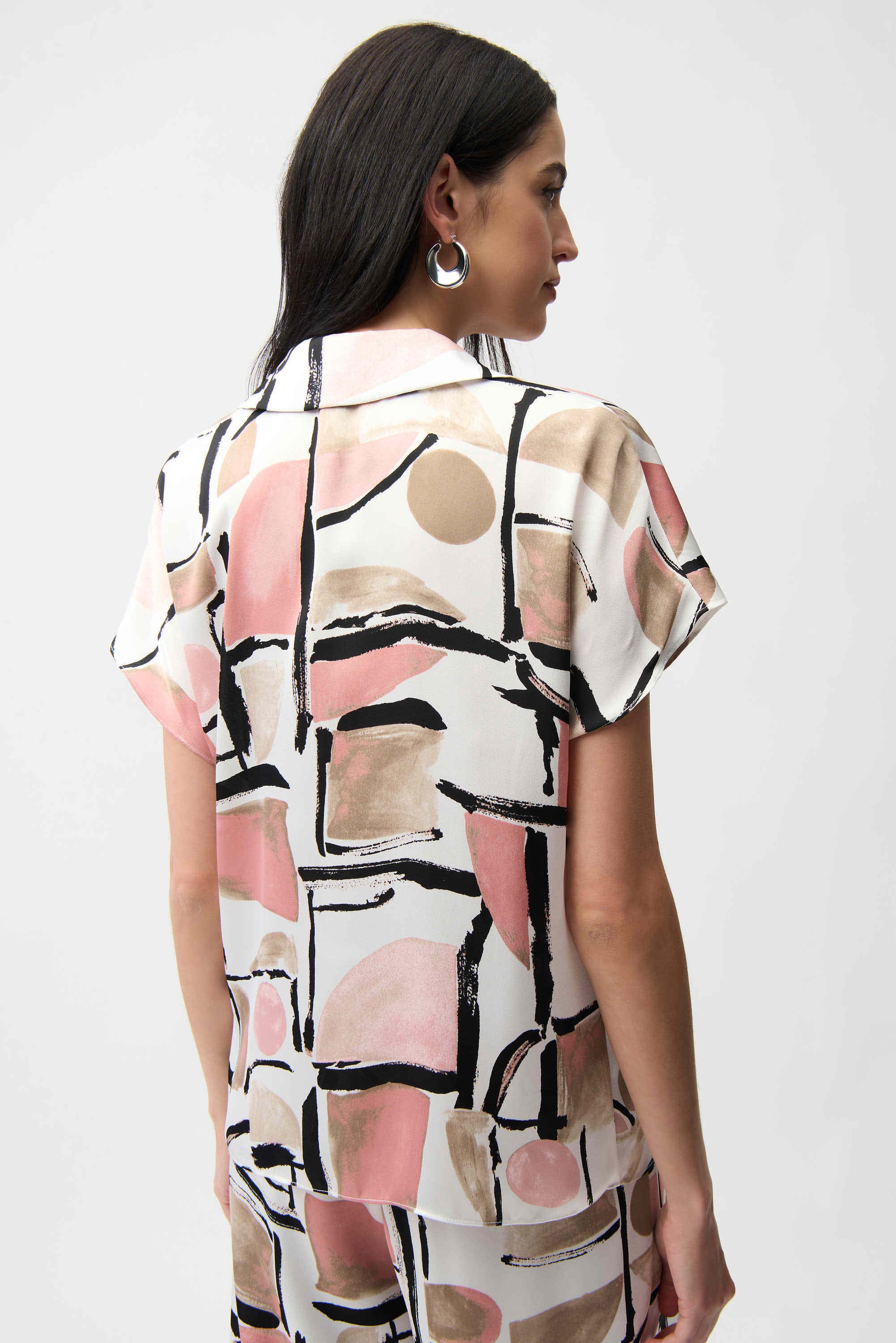 Recycled Satin Abstract Print Boxy Top With V-neckline (261308)