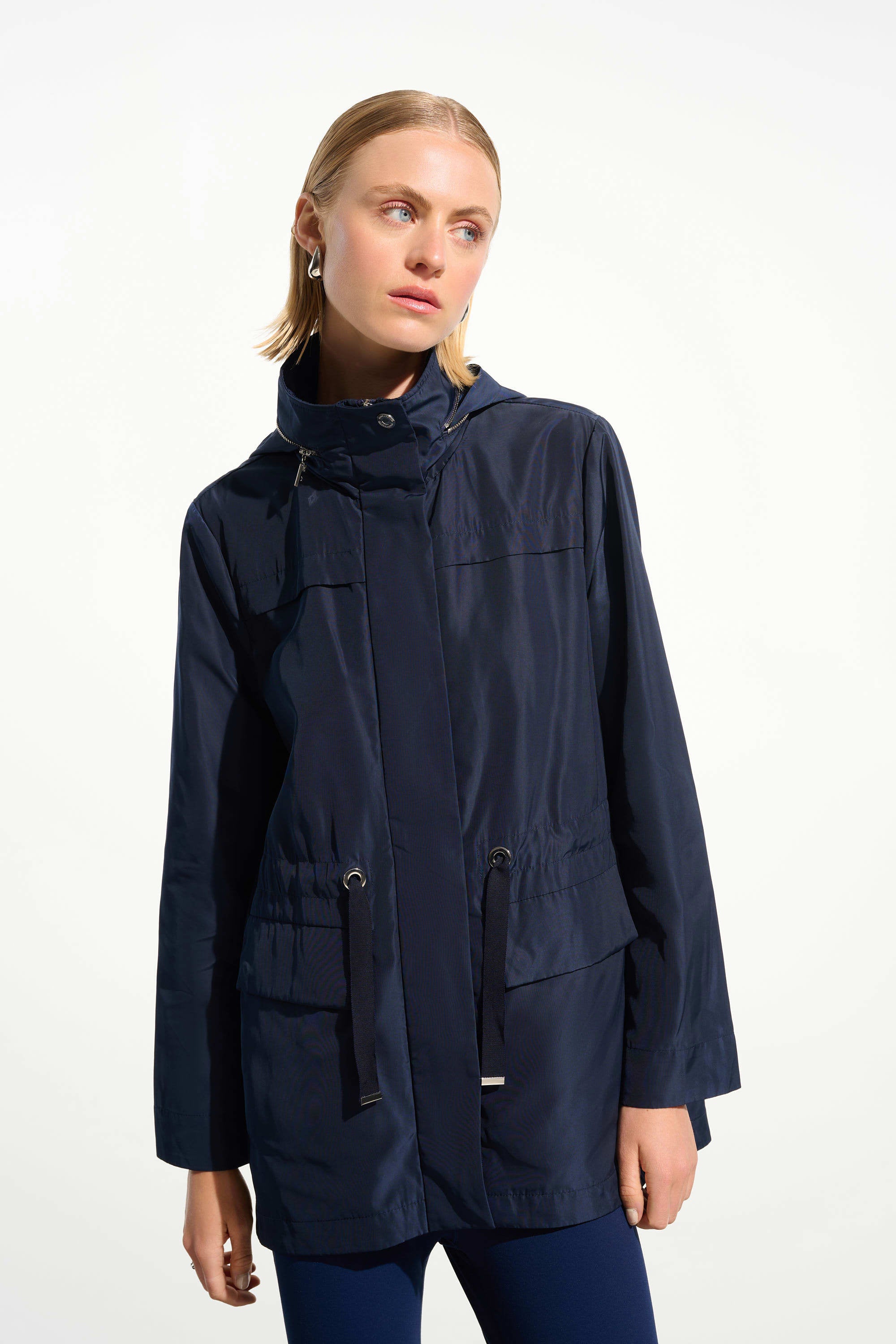 Imitation Memory Anorak With Hidden Hood (261630)