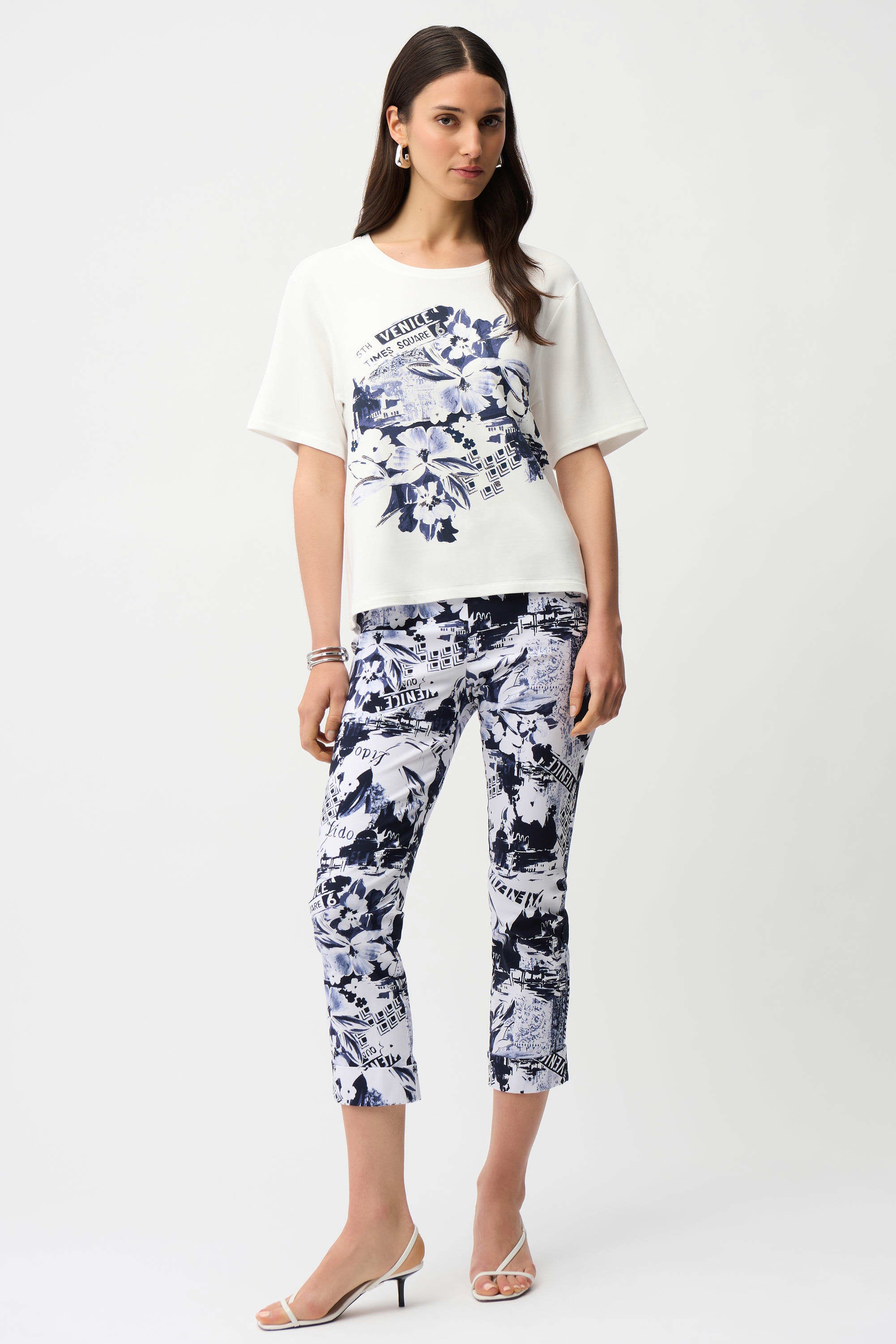 Front Print Straight T-Shirt With Rhinestones (JR261967)