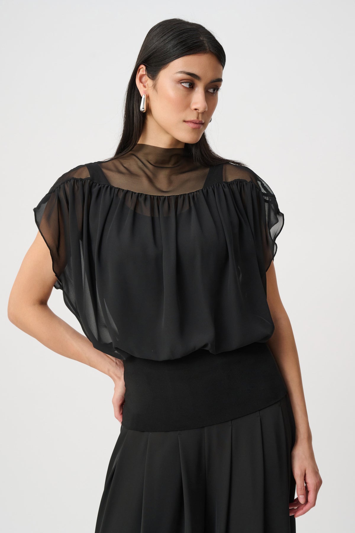 Chiffon And Silky Knit Blouson Top (263198)