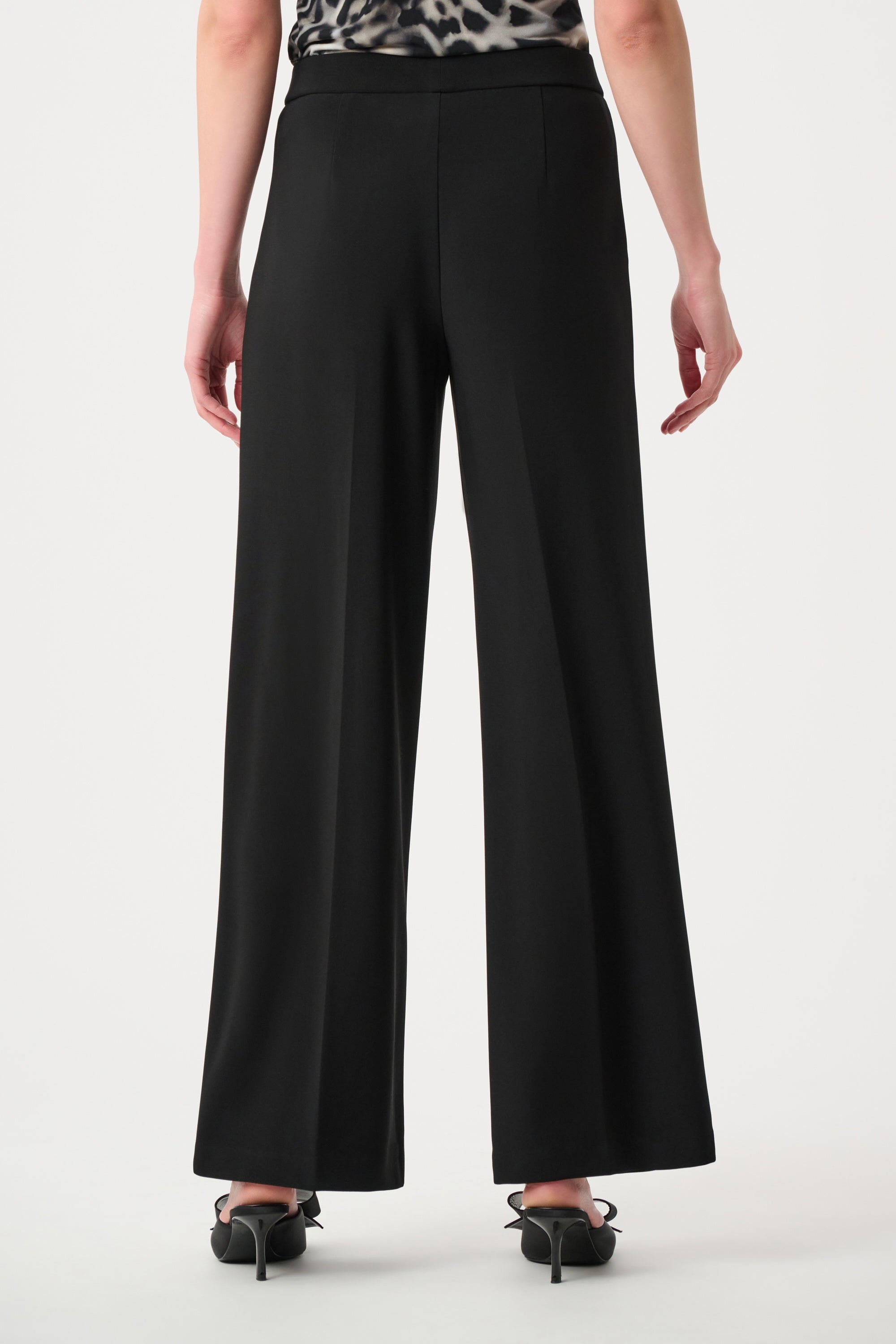 Silky Knit Wide Leg Pull-On Pants (263716)