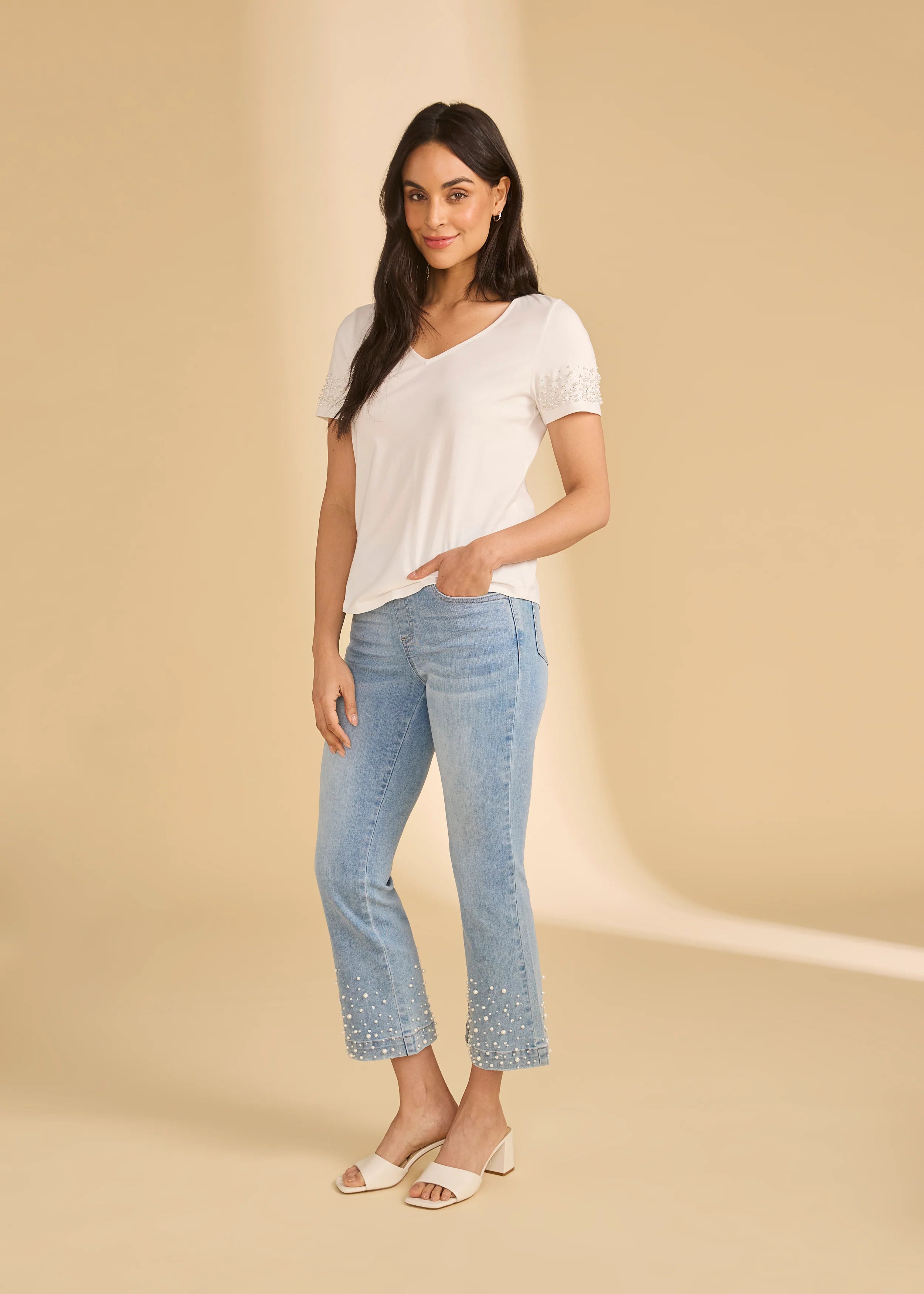 Pearl Embellished V-Neck Top (3162165)