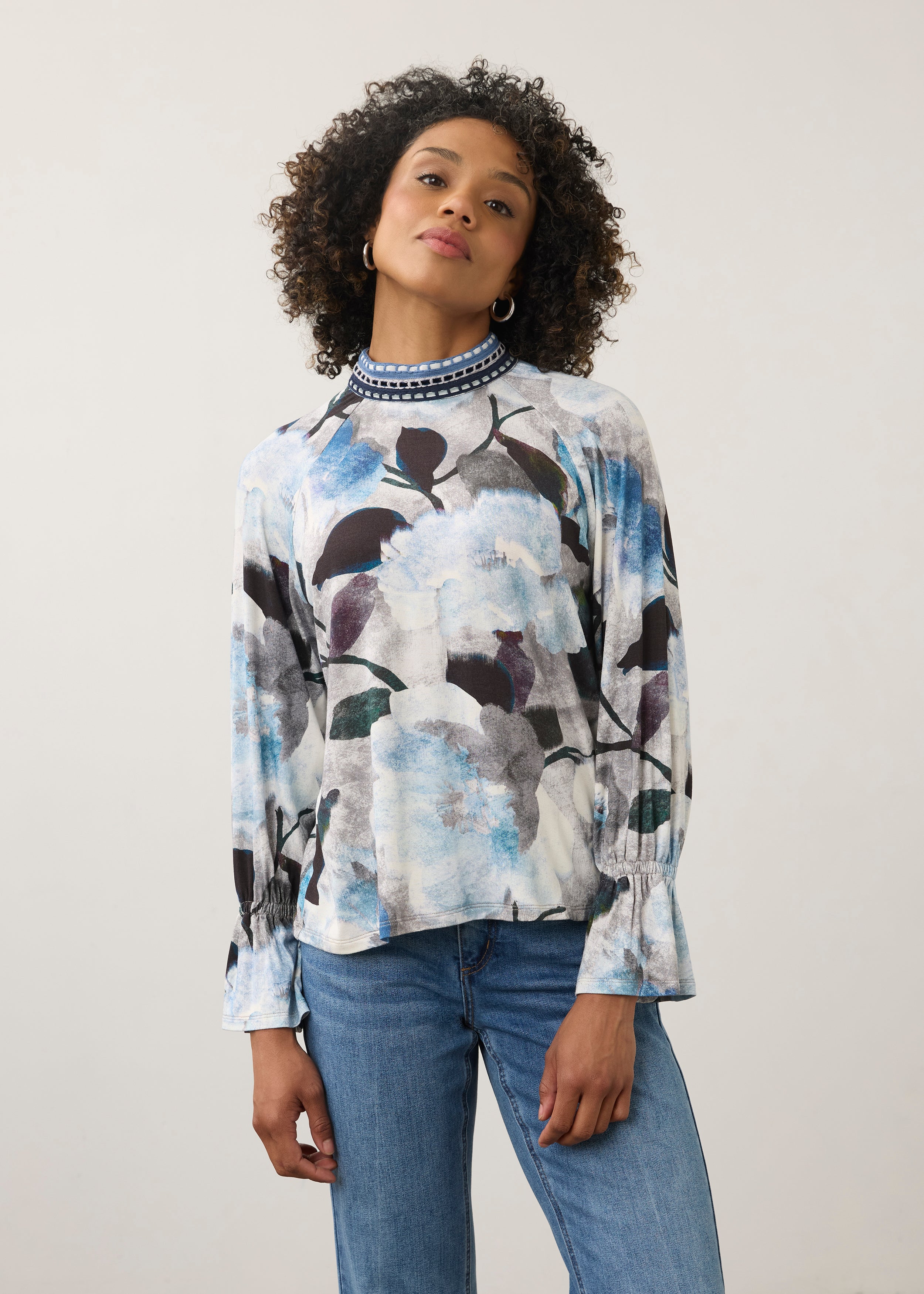 Bow Back Neck Top (3703153)