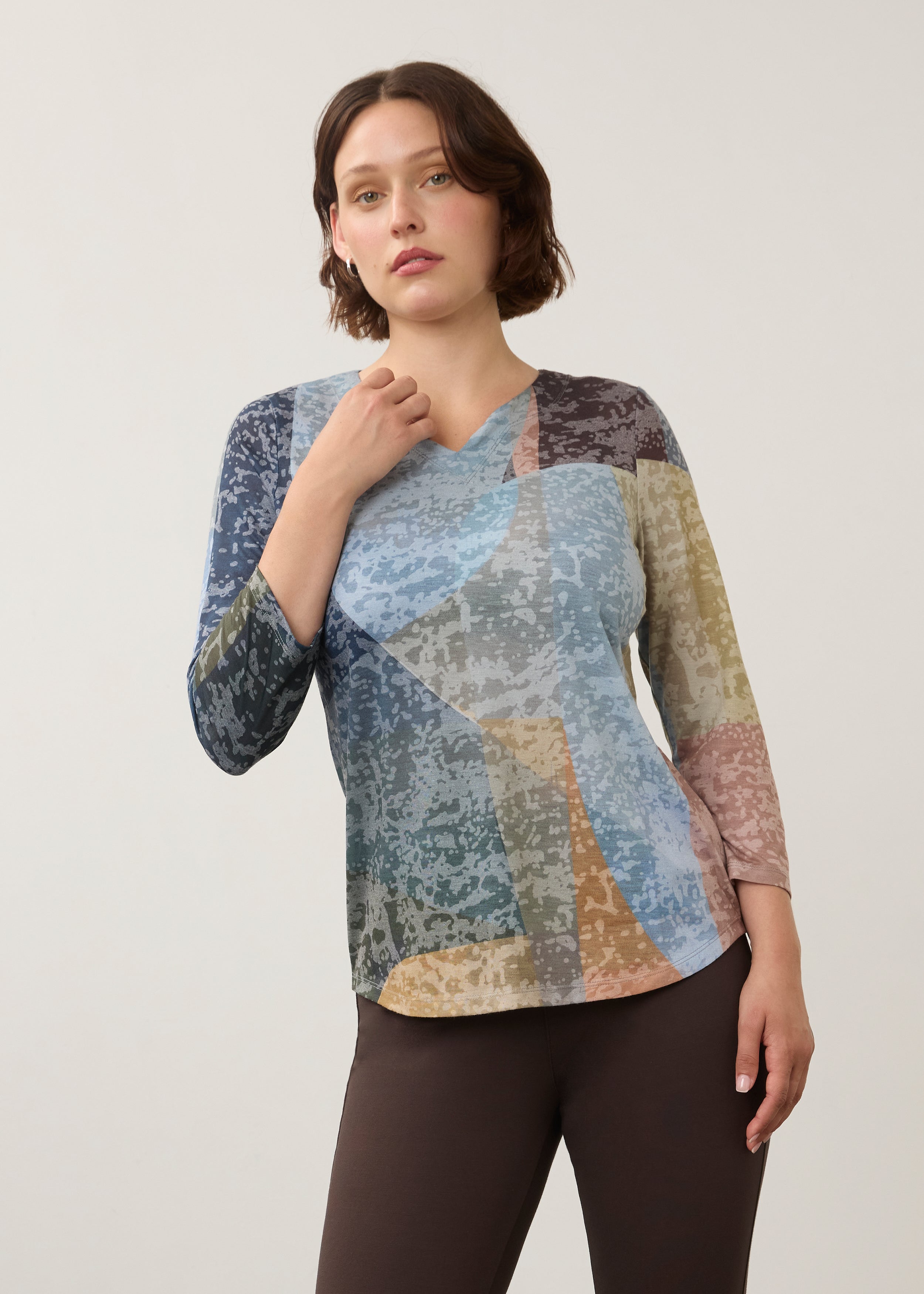3/4 Sleeve Notch Neck Top (3795844)