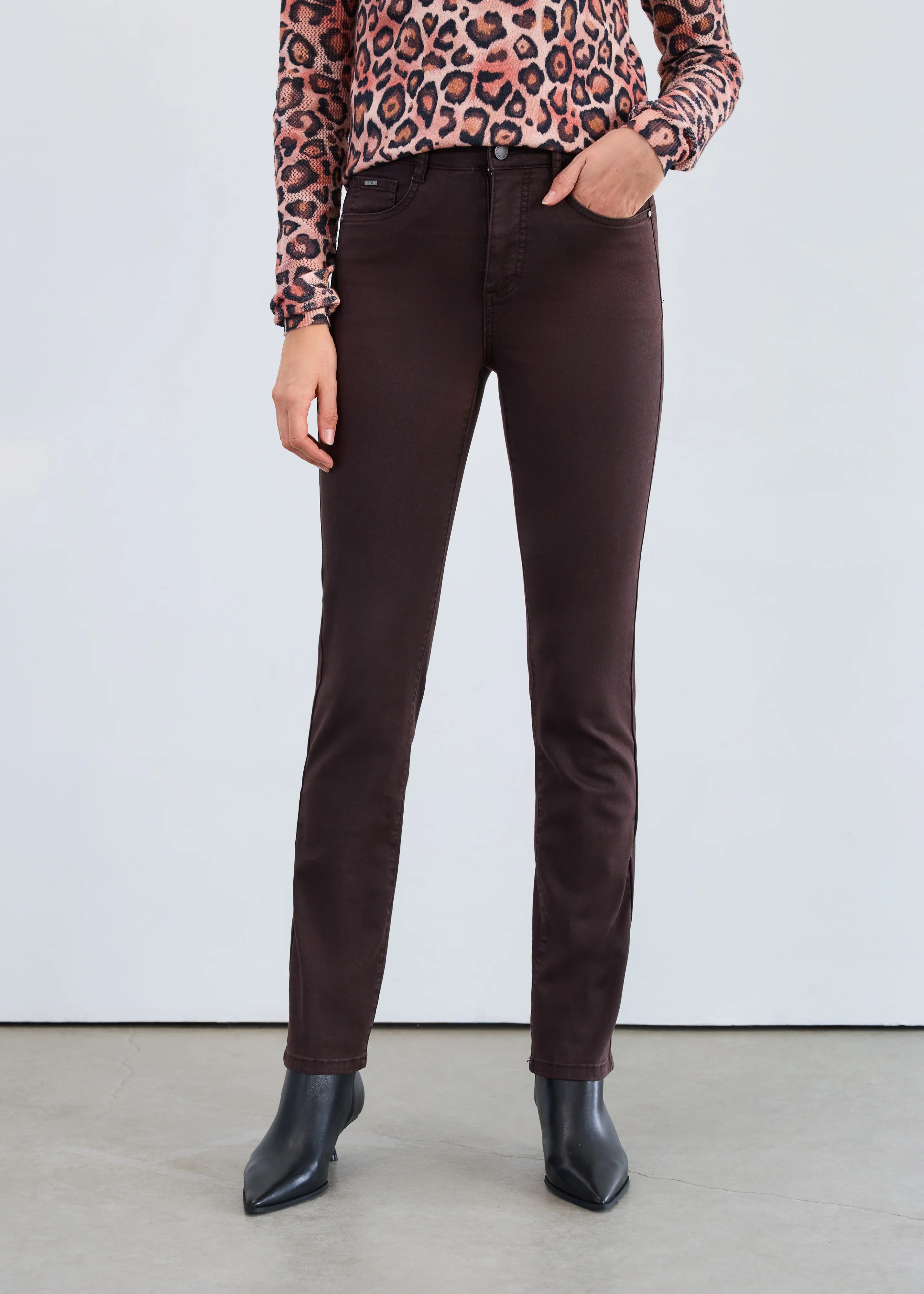 Suzanne Straight Leg (6864511)