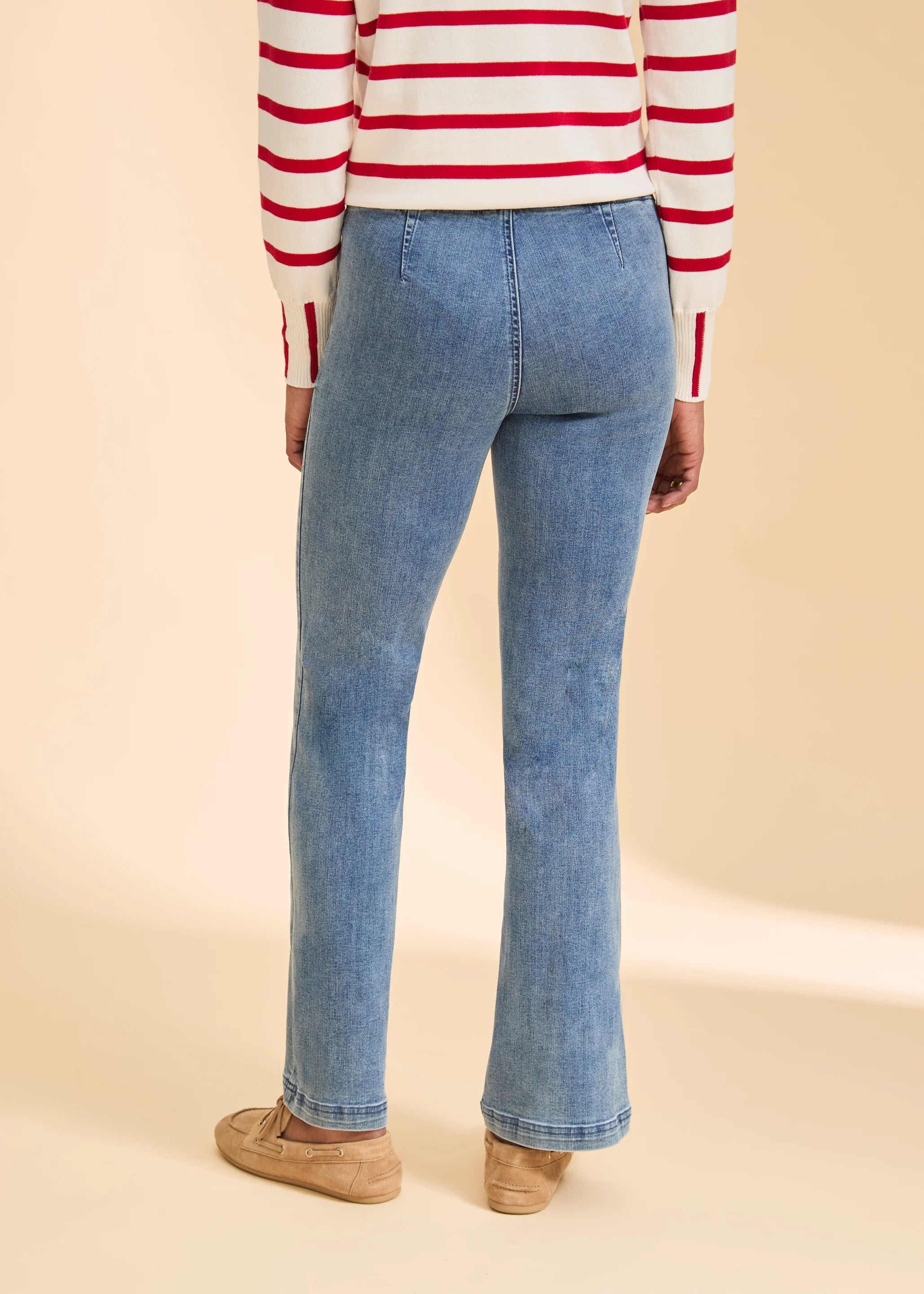 Pull-On Boot Leg Denim (2683669)