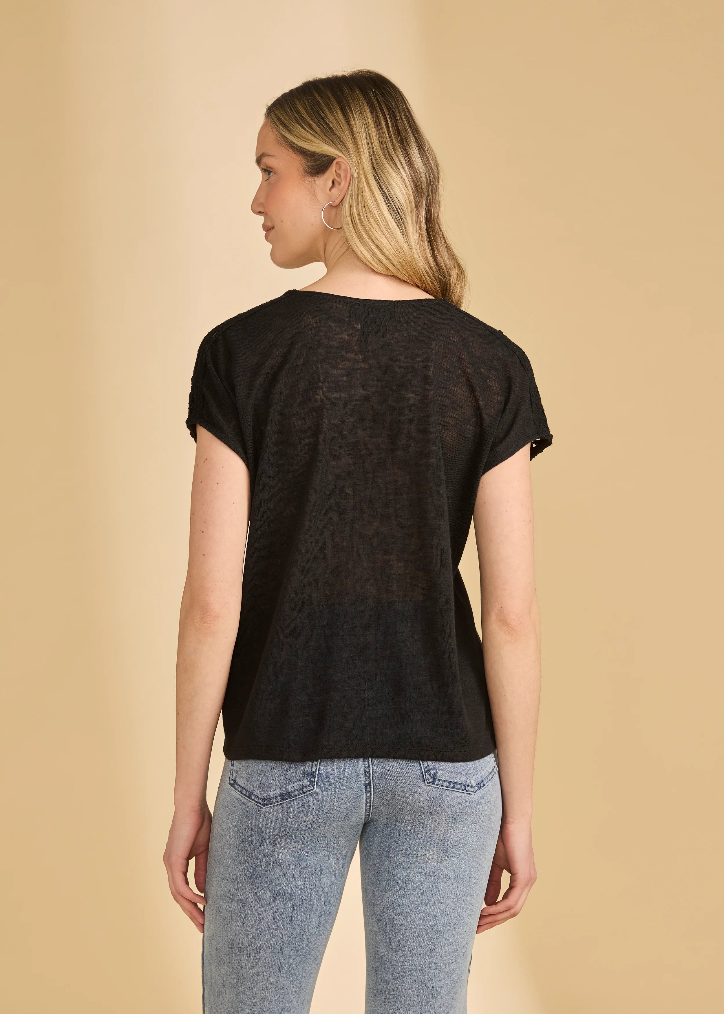 Short Sleeve Split Neck Top (3141451)