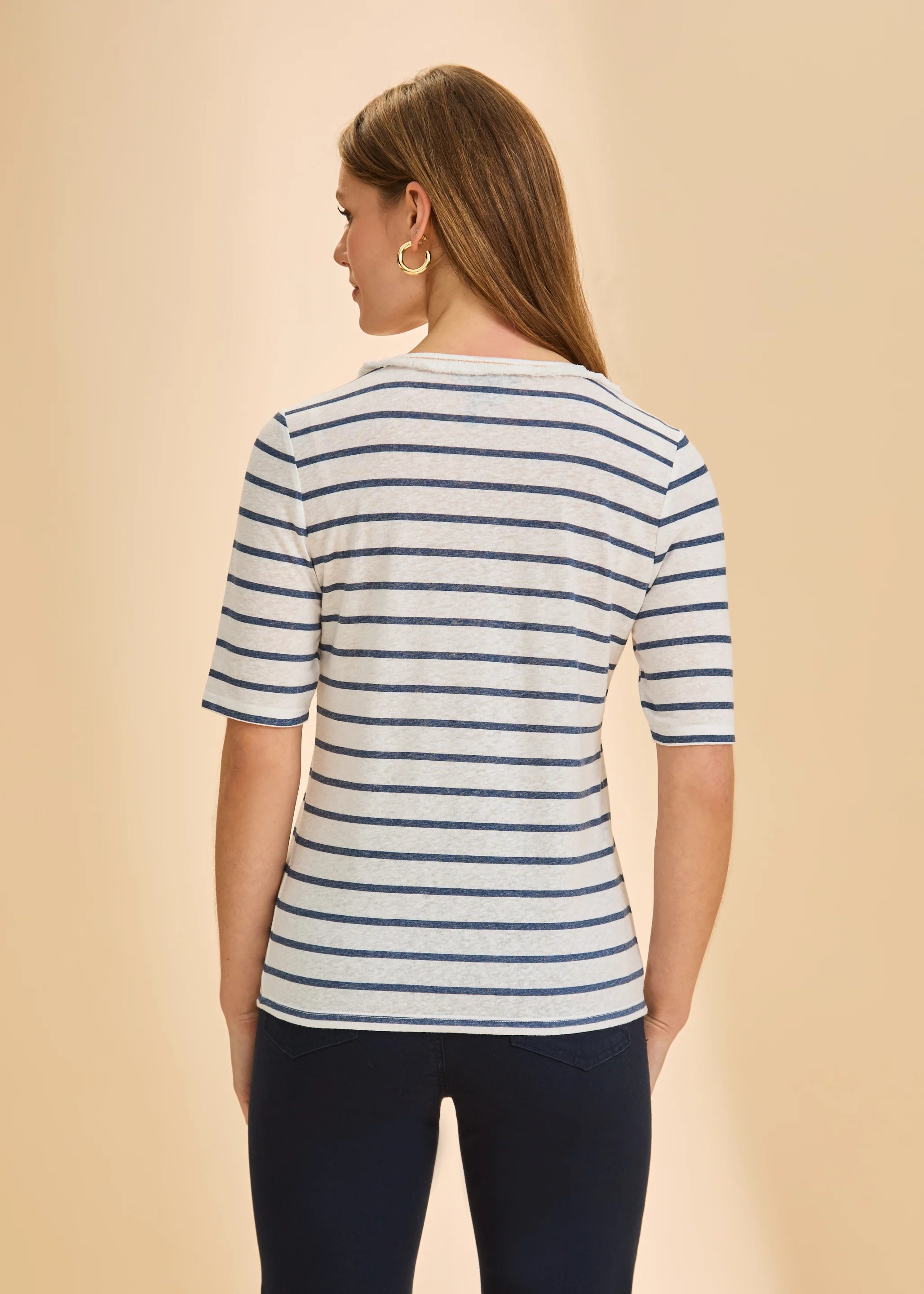Elbow Sleeve Fringed Neck Top (3641788)