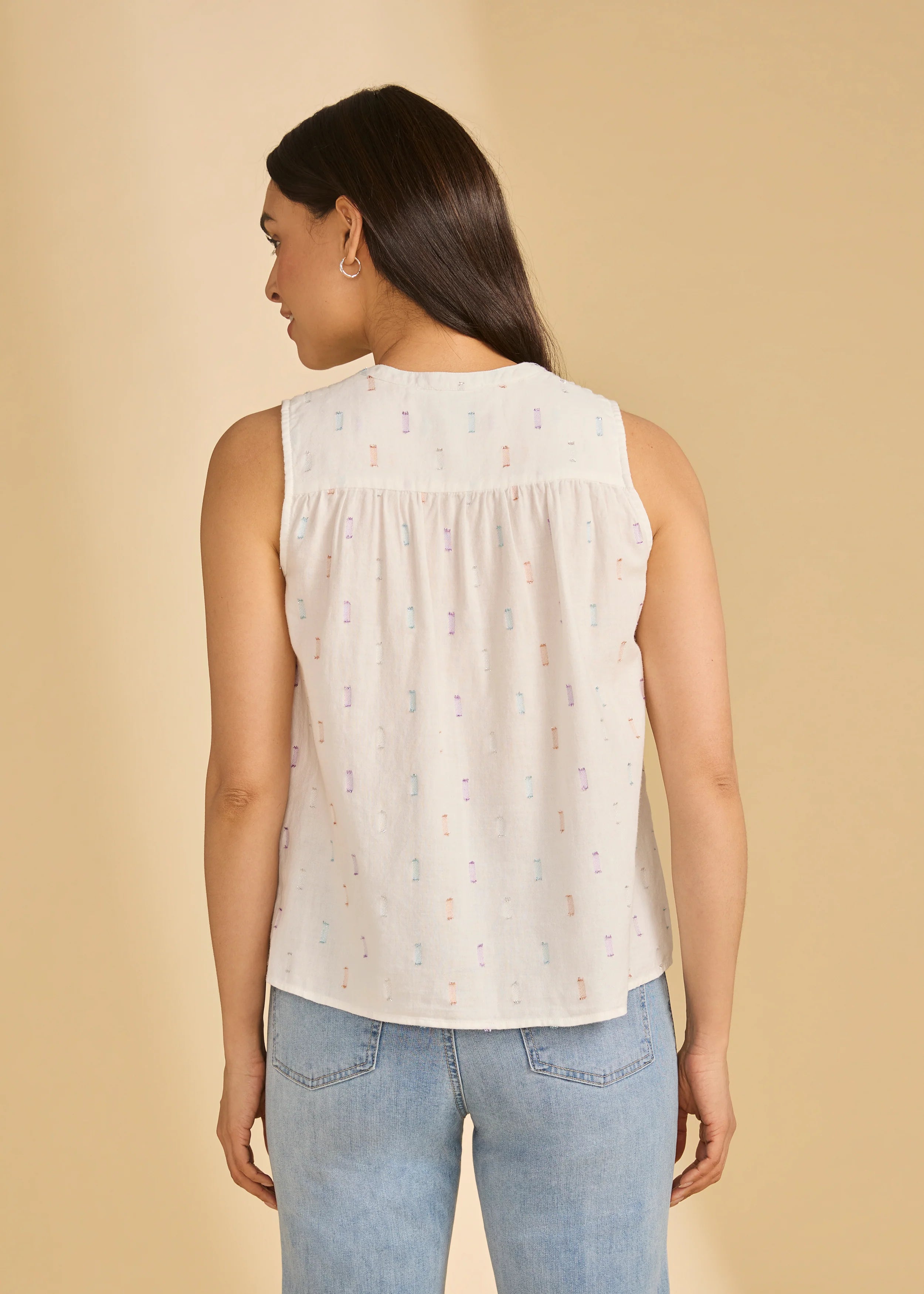 Sleeveless V-Neck Blouse (7387184)