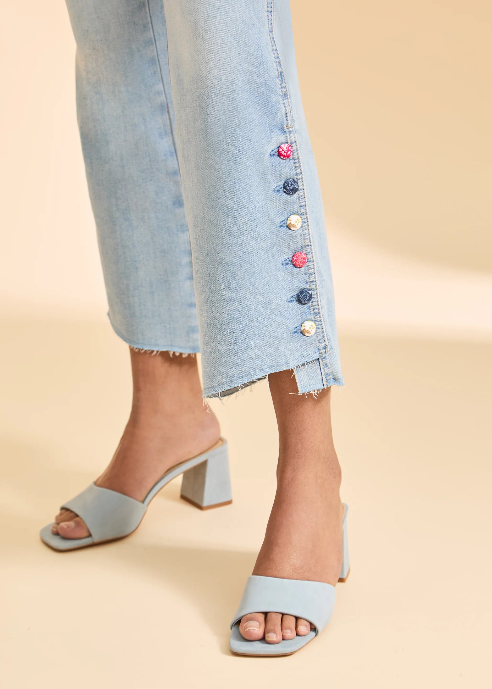 Pull-On Boot Crop Denim (2989669)